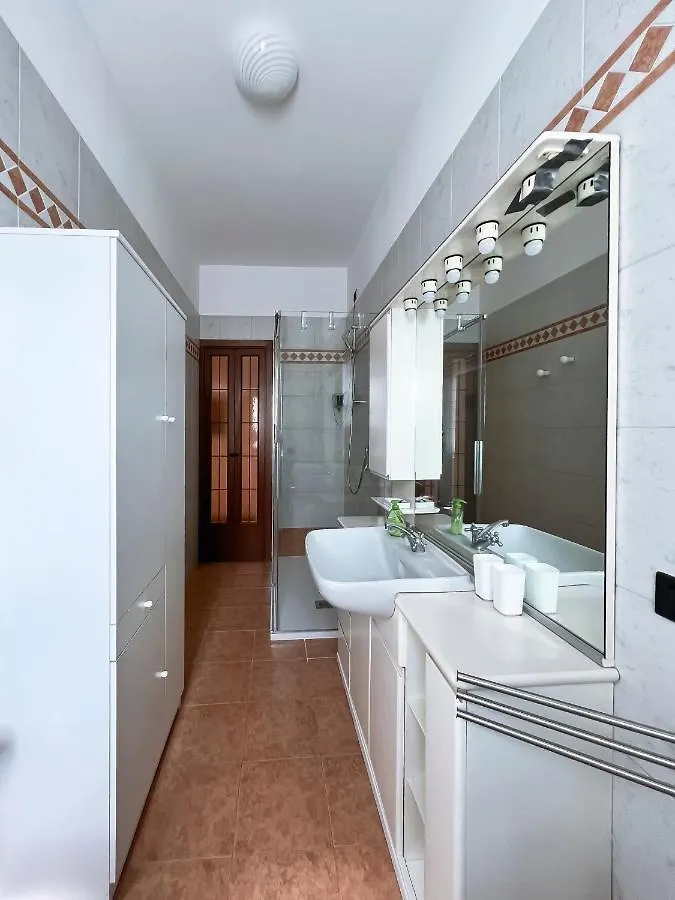 Apartamento Amply Lit Harmony Home Via Brocchi Milán