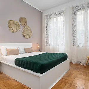 Classbnb - Two 400 Meters From The Duomo Apartamento